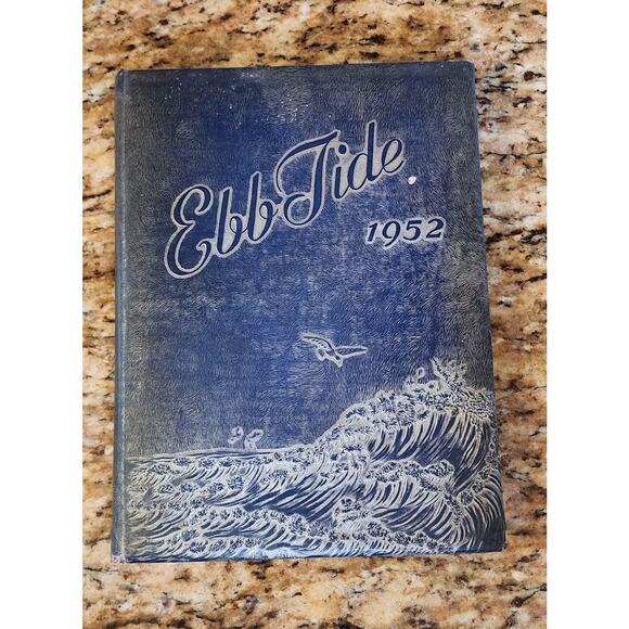 Ebb Tide 1952 - LHS - Fort Lauderdale High school - Yearbook - Picture 1 of 4